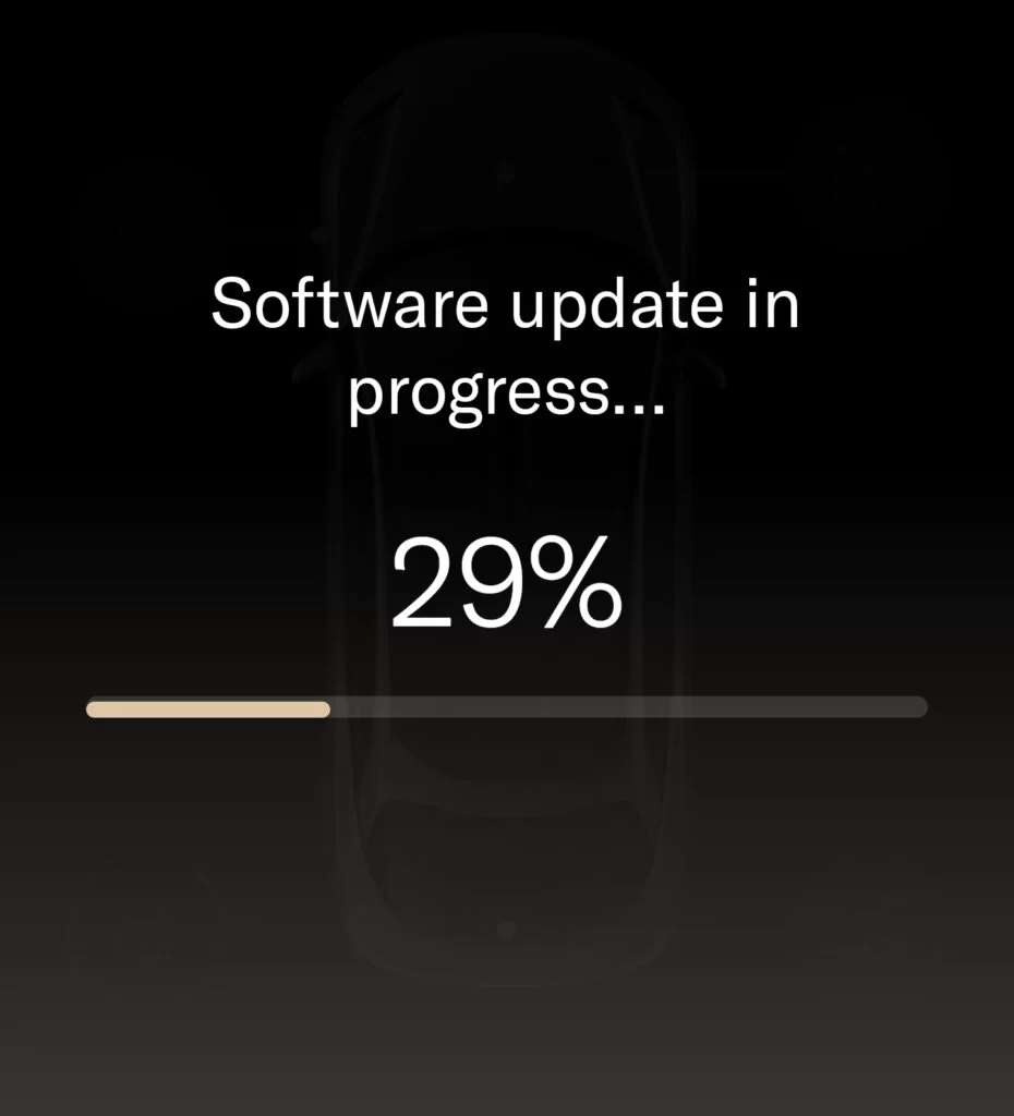 lucid-air-ota-software-update-in-progress-930x1024.webp