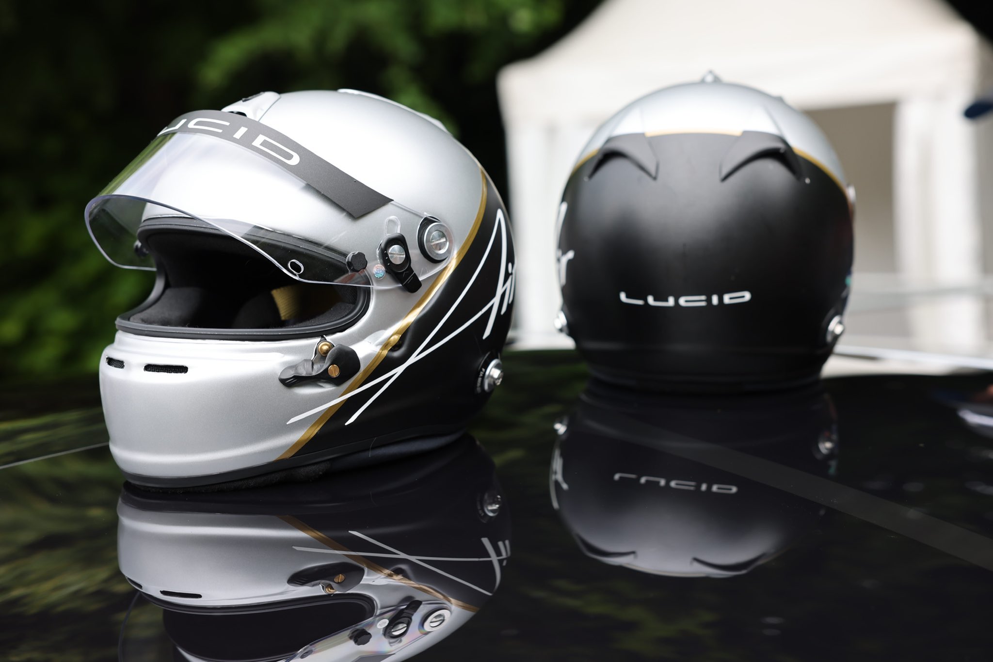 lucid-race-helmet.jpg