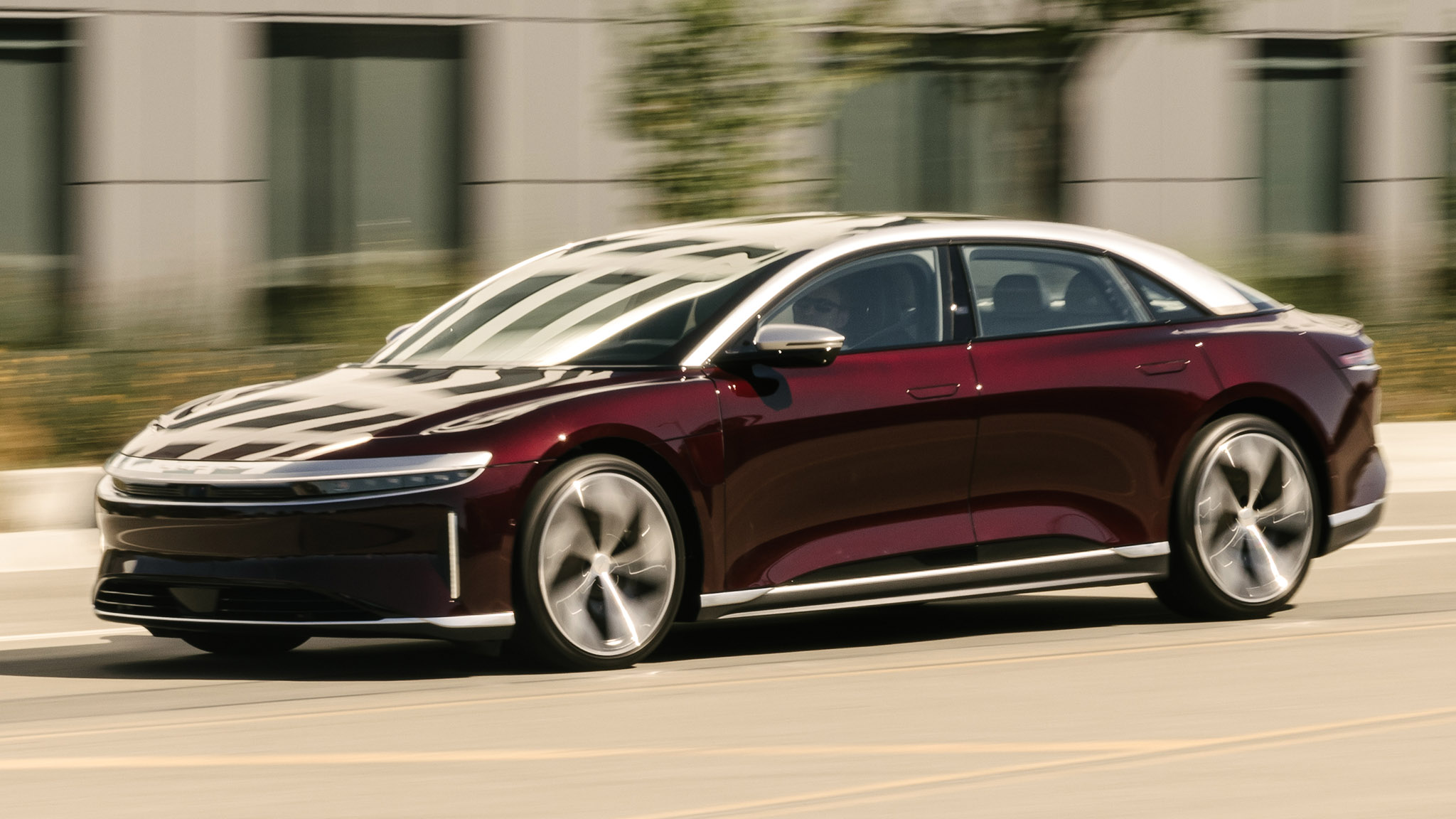 www.motortrend.com